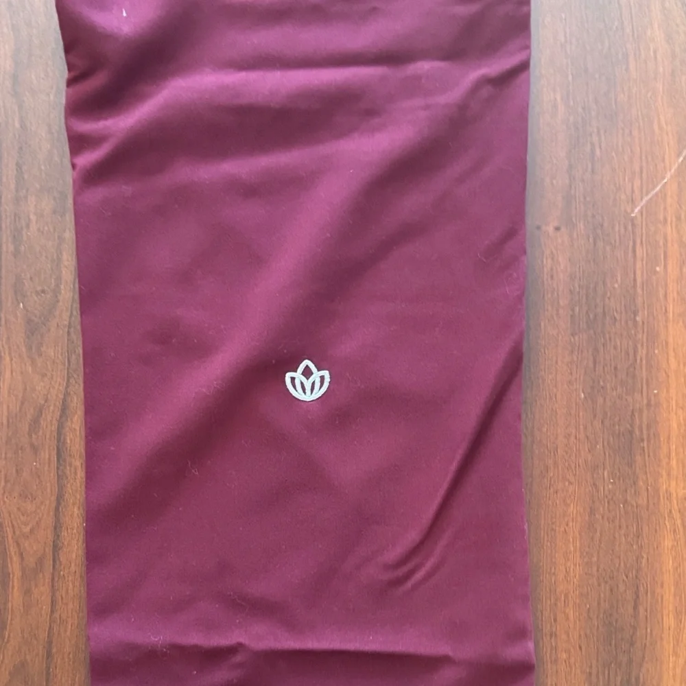 Figs NWT Men’s Cairo Cargo Workwear Maroon Scrub Pants